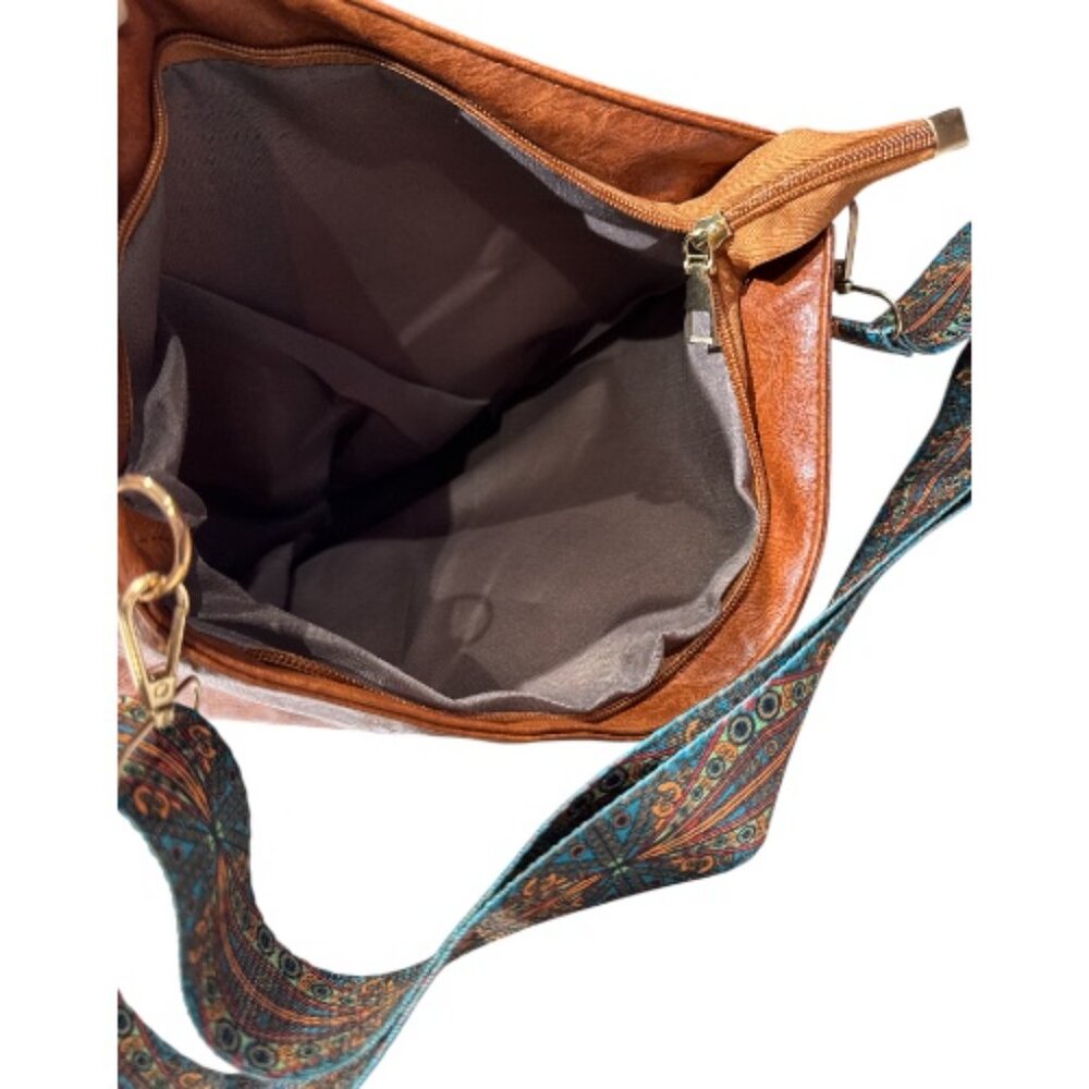 Brown Tote and Wristlet Set with Green Boho Patterned Strap - Picture 6 of 8